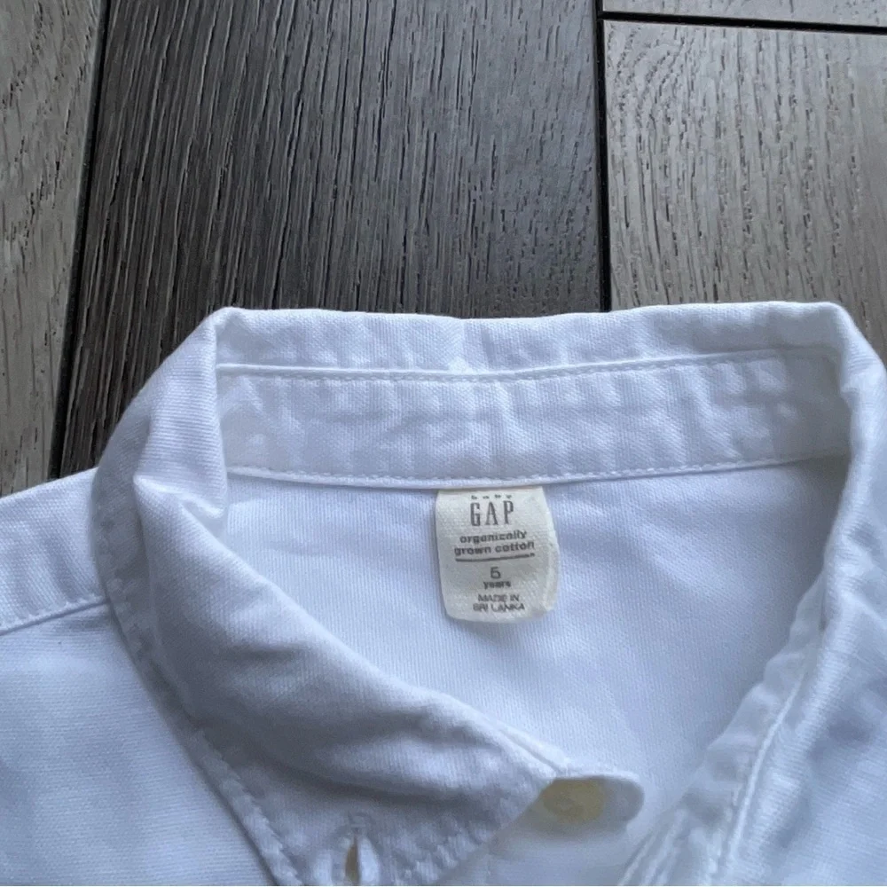GAP Classic White Kids Shirt